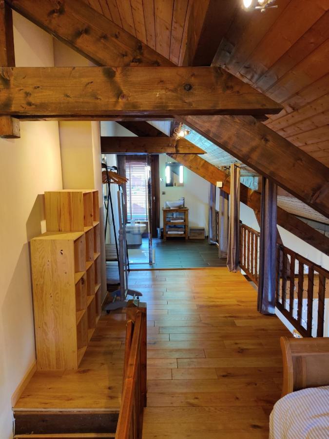Spacious Ski Chalet In Traditional French Village, Sleeps 8, Four Star With Fibre Broadband أبودونس المظهر الخارجي الصورة