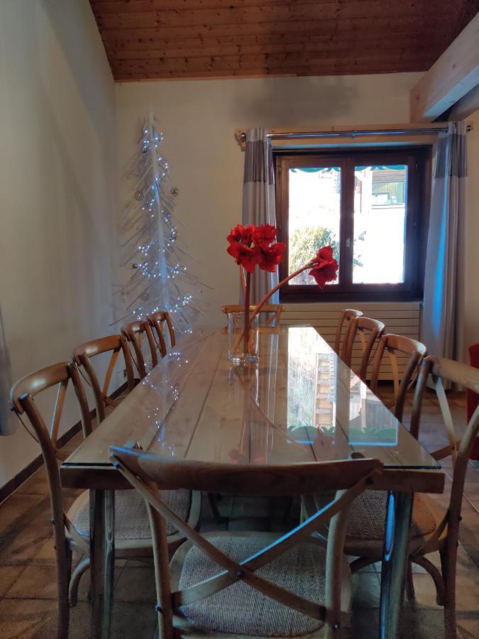 Spacious Ski Chalet In Traditional French Village, Sleeps 8, Four Star With Fibre Broadband أبودونس المظهر الخارجي الصورة